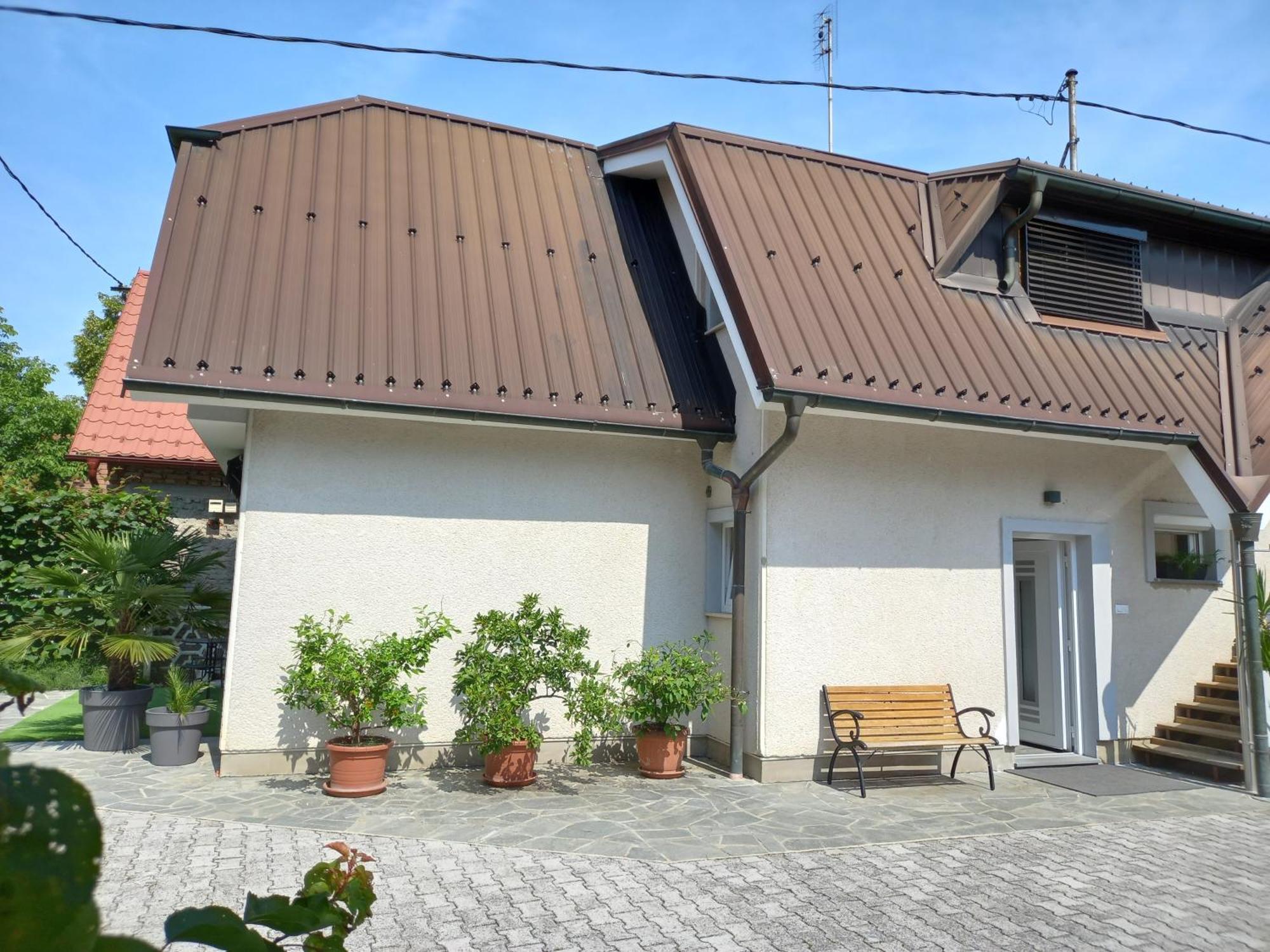 Stara Jezica Apartments With Wifi Любляна Екстер'єр фото